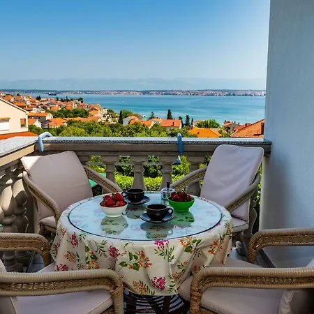 Kranjcec 아파트 *