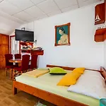 Apartment Studios Kranjcec Preko