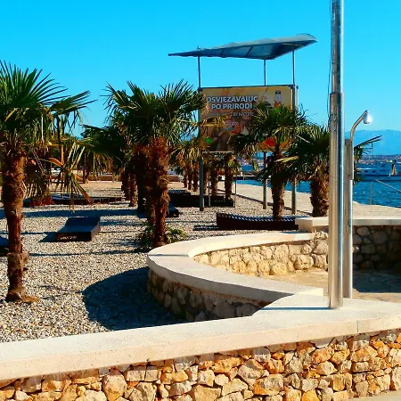 Kranjcec アパート *